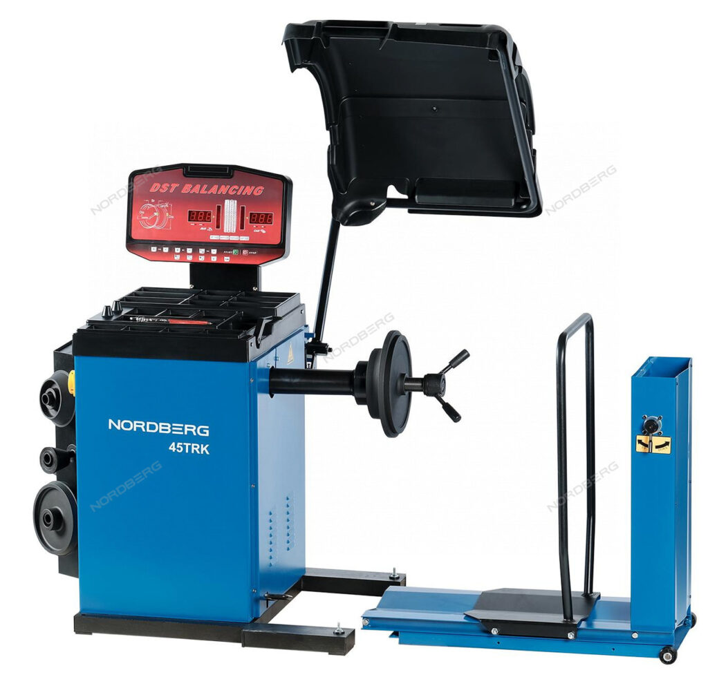 209859713 stanok balansirovochnyj 380v